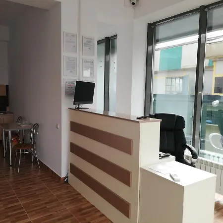 Tomi Hotel